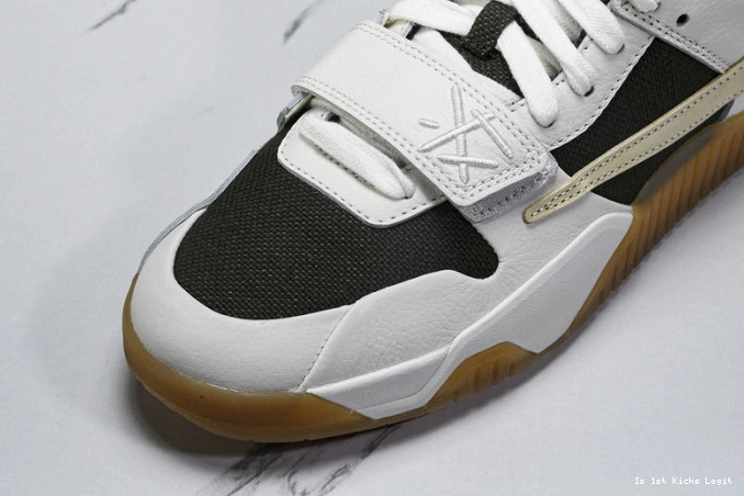 SCOTT X TRAVIS FZ8117-100 THE CUT JORDAN CHECK 0708
